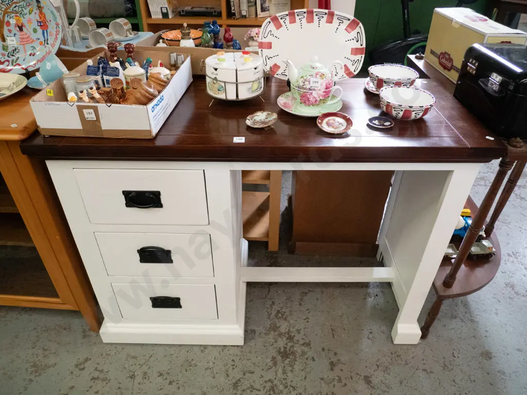solid wood pine topped 3-drawer study desk H-780 W-1100 D-460 Image 1++