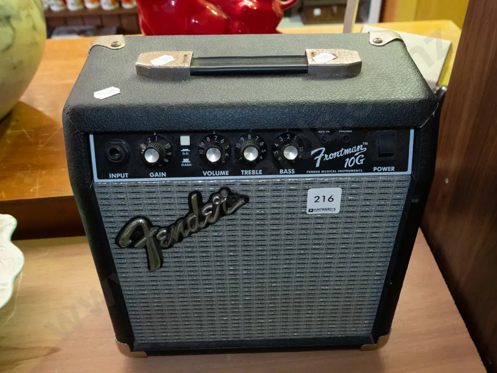 small Fender practice amp Image 1++