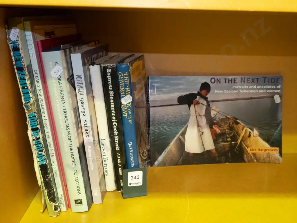 NZ books Image 1++