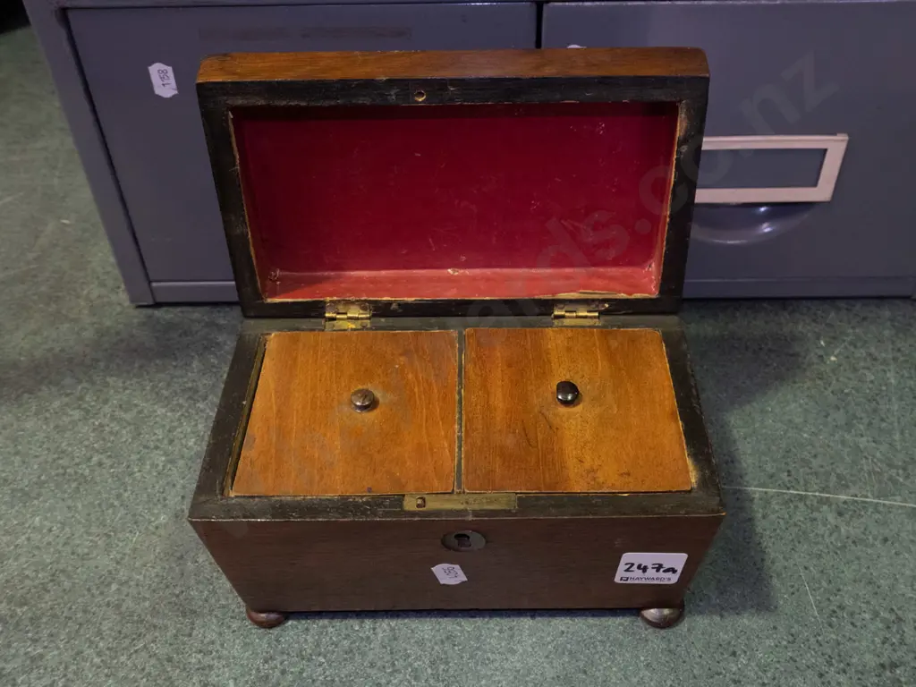 small wooden restorer's Victorian tea caddy Image 1++