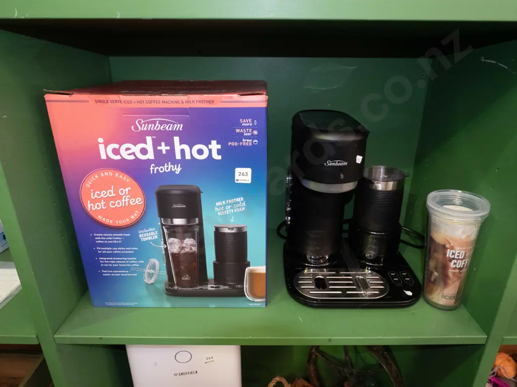 Sunbeam Ice and Hot coffee machine Image 1++