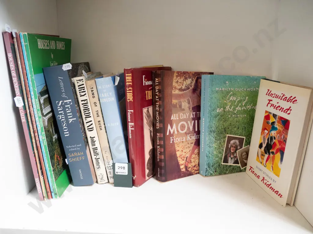 New Zealand books Image 1++