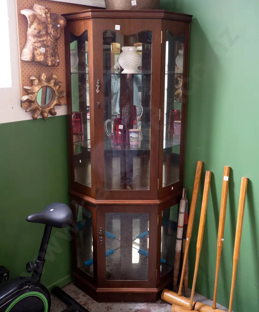 MDF faux wood veneer 2-door corner display cabinet H-1830 W-580 - keys in office Image 1++