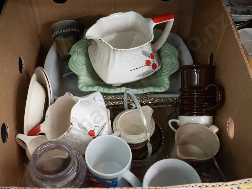 box of jugs, baking dishes, creamer jugs, etc. Image 1++