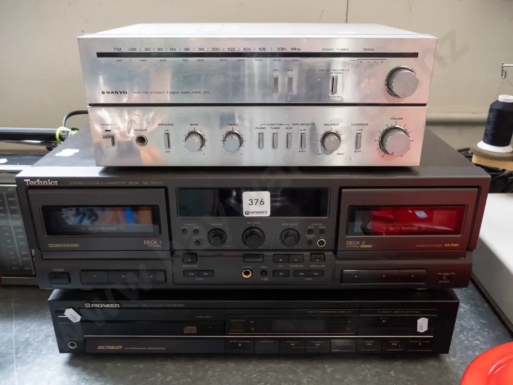 Technics, Pioneer and Sanyo stereo equipment Image 1++