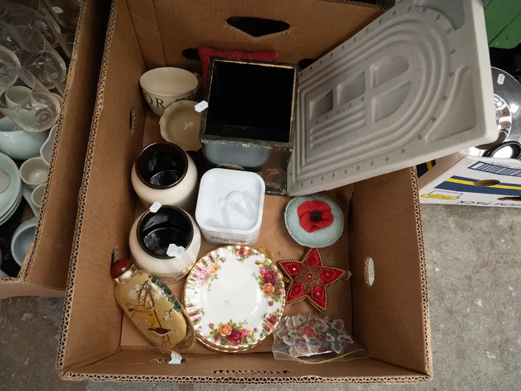 box of stoneware storage jars, Old English Country Rose plates, decorations, etc. Image 1++