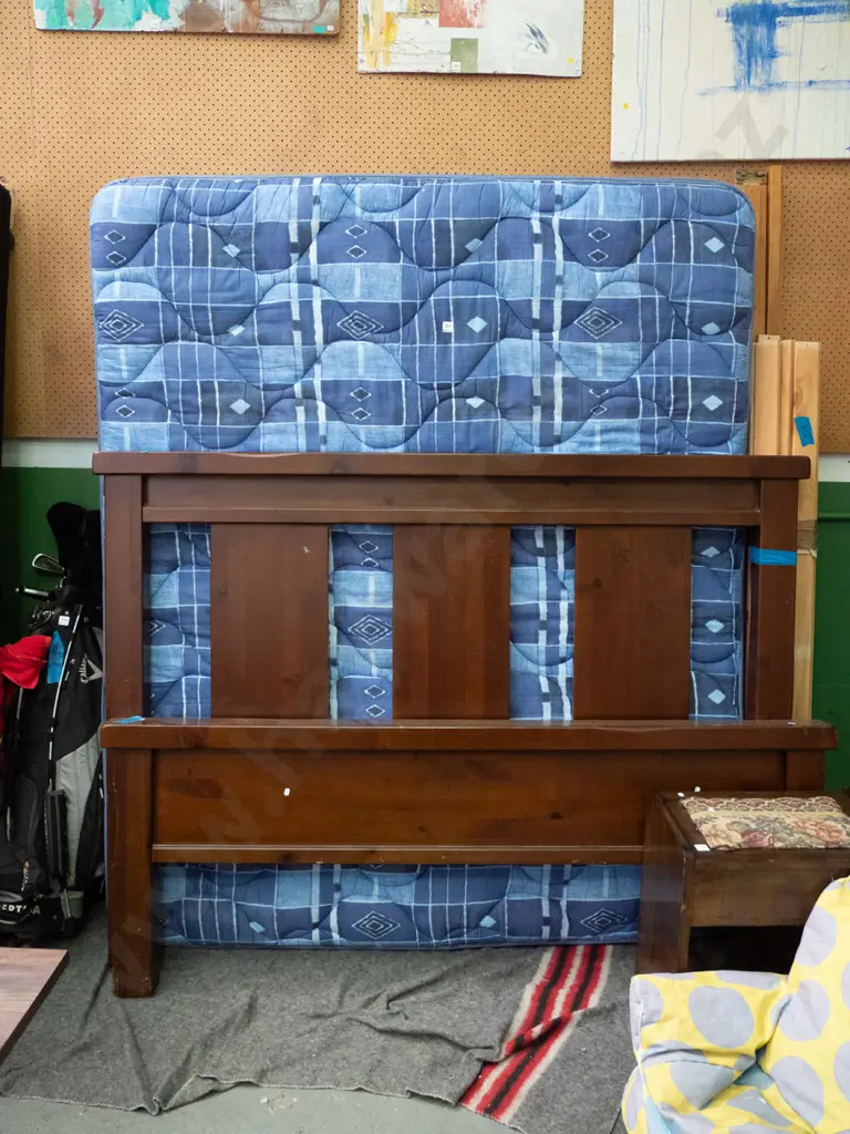 king slat bed and mattress with solid timber bed ends Image 1++