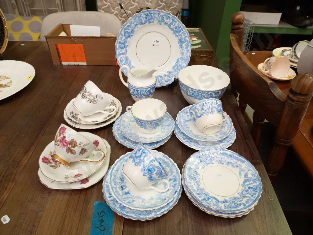 assorted blue & white cups & saucers, plates, bowls and 2 trios Image 1++