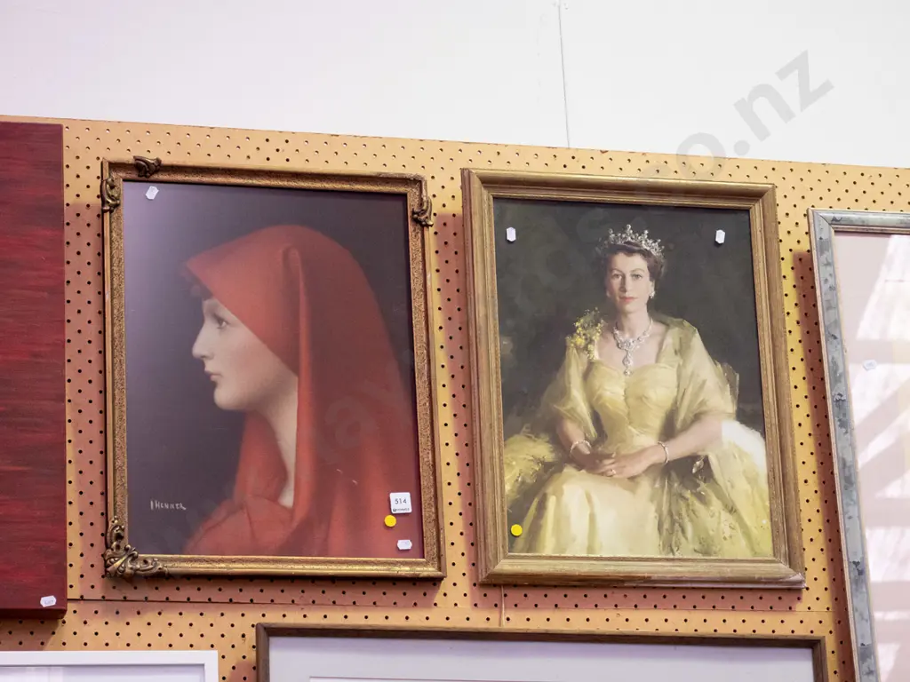 2x framed prints - yellow dots Image 1++