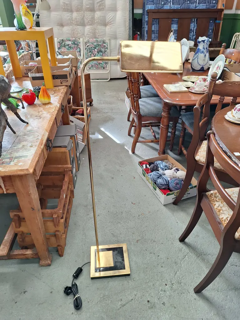 1980's brass standard lamp H-1230 Image 1++