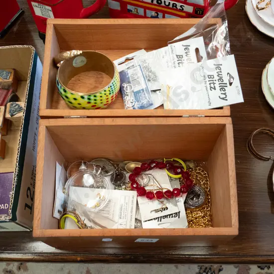 small wooden box; jewellery, clips etc