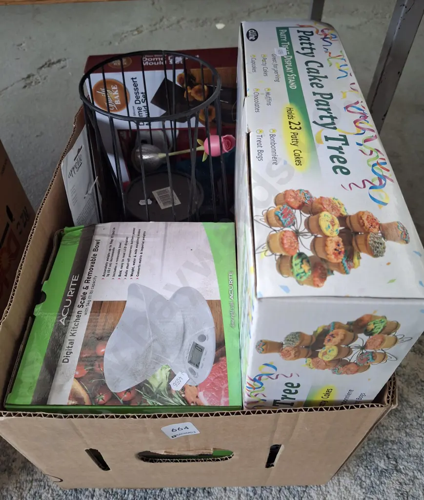 box; party cake party tree, kitchen scales, jardiniere stand etc Image 1++