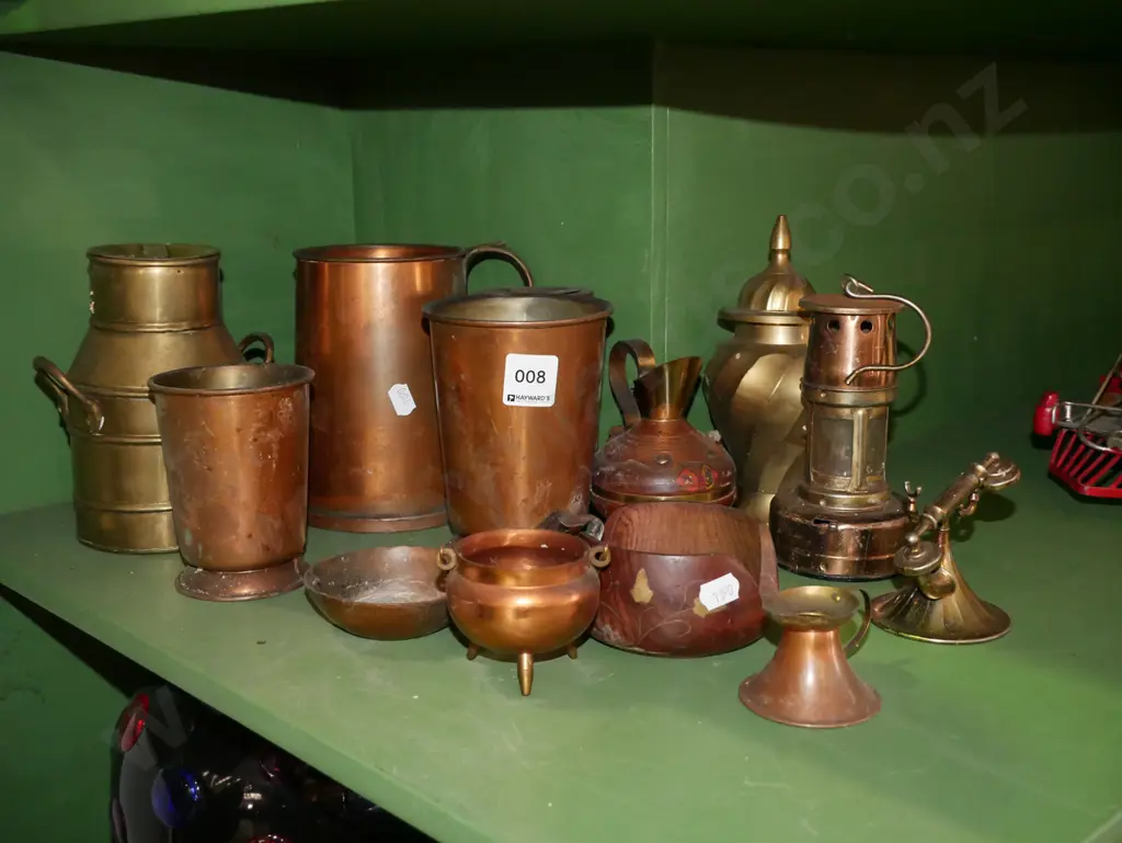 copper and brassware items Image 1++