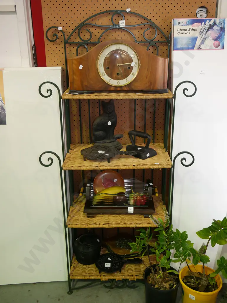 metal and cane shelves H-1230 W-930 D-310 Image 1++
