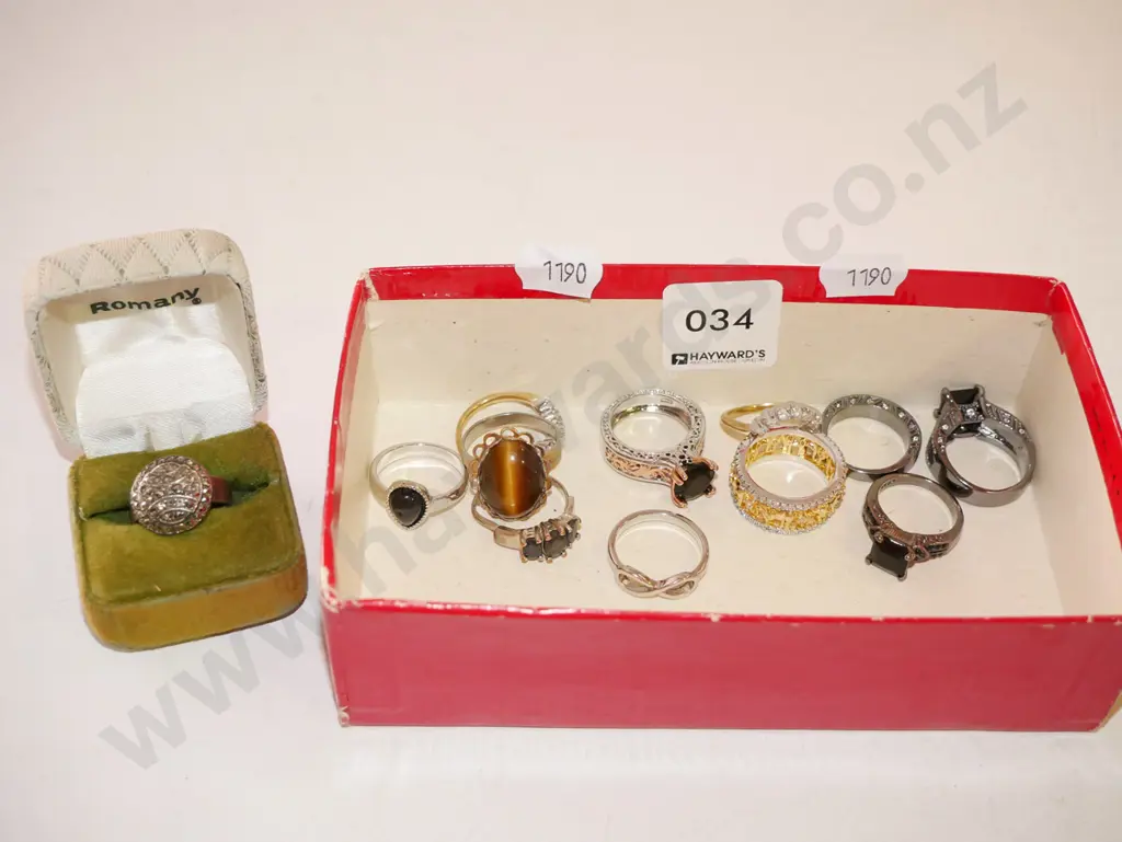box of various rings Image 1++