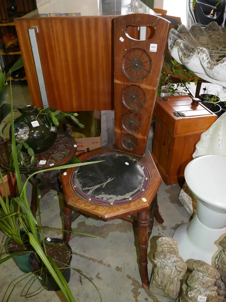 turned leg oak and upholstered spinning stool Image 1++