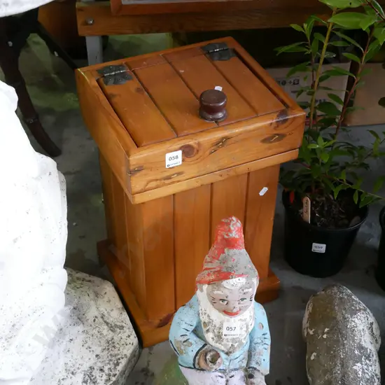 solid pine storage box H-440