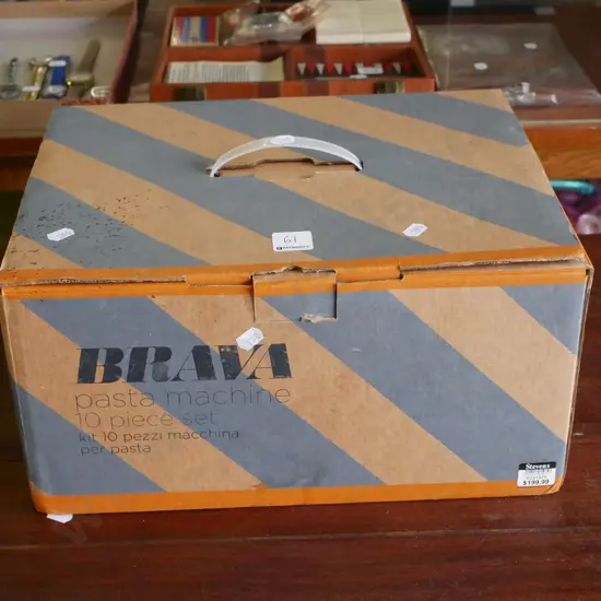 as-new Brava pasta machine