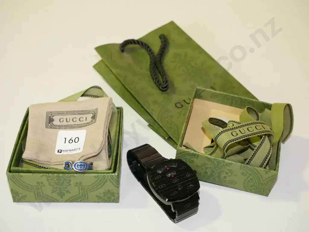 ring & gents wristwatch Image 1++