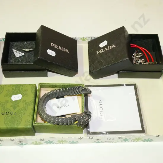 assorted costume jewellery