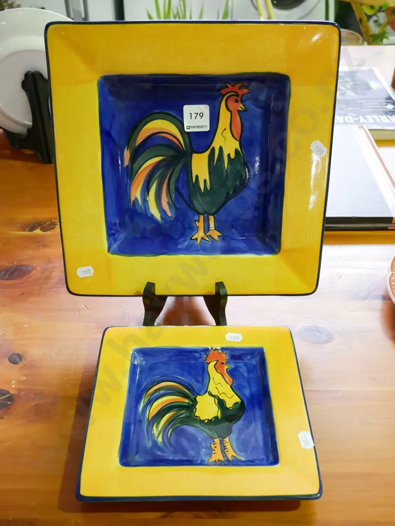 2x hand painted chicken themed Temuka plates Image 1++