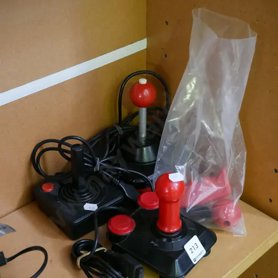 3x early computer joy sticks and accessories