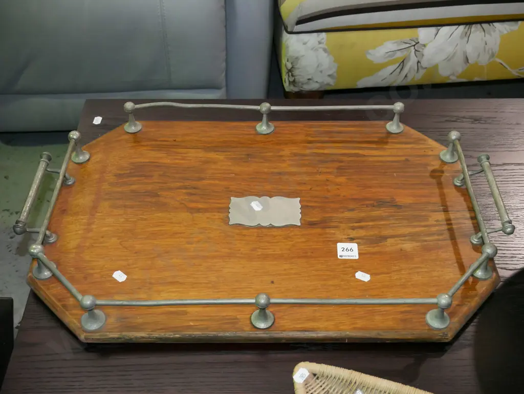 oak presentation tray with plated gallery Image 1++