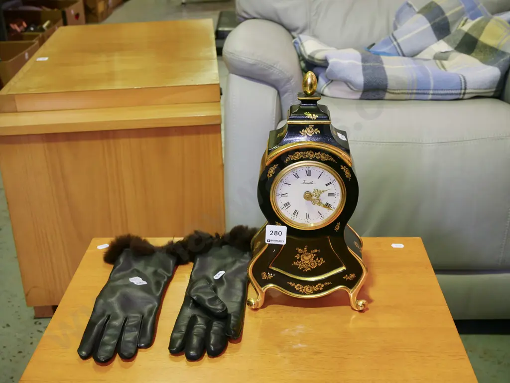 pair of fur lined ladies gloves, reproduction mantle clock H-310 Image 1++