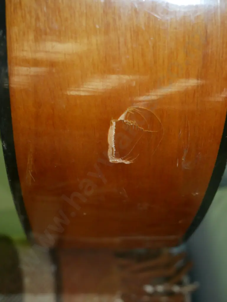 Hondo acoustic guitar - dent/damage on end, see photos Image 1++