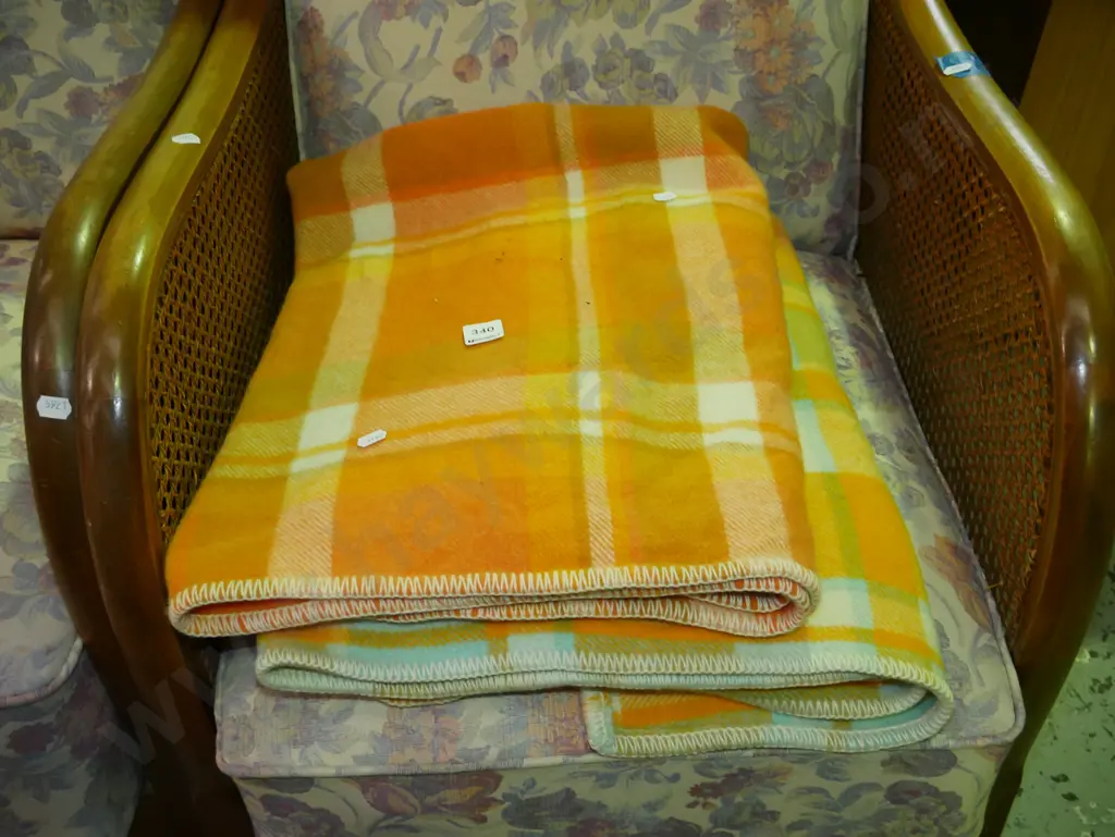 2x checked orange woollen blankets Image 1++