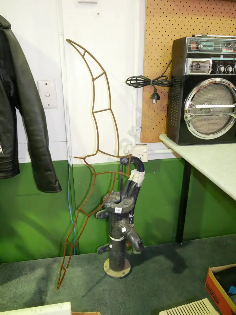 restorer's cow tail pump, metal bird figurine Image 1++