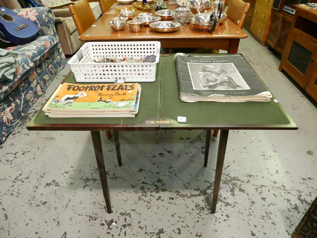 restorer's mahogany hall table/flip top card table with green felt Image 1++