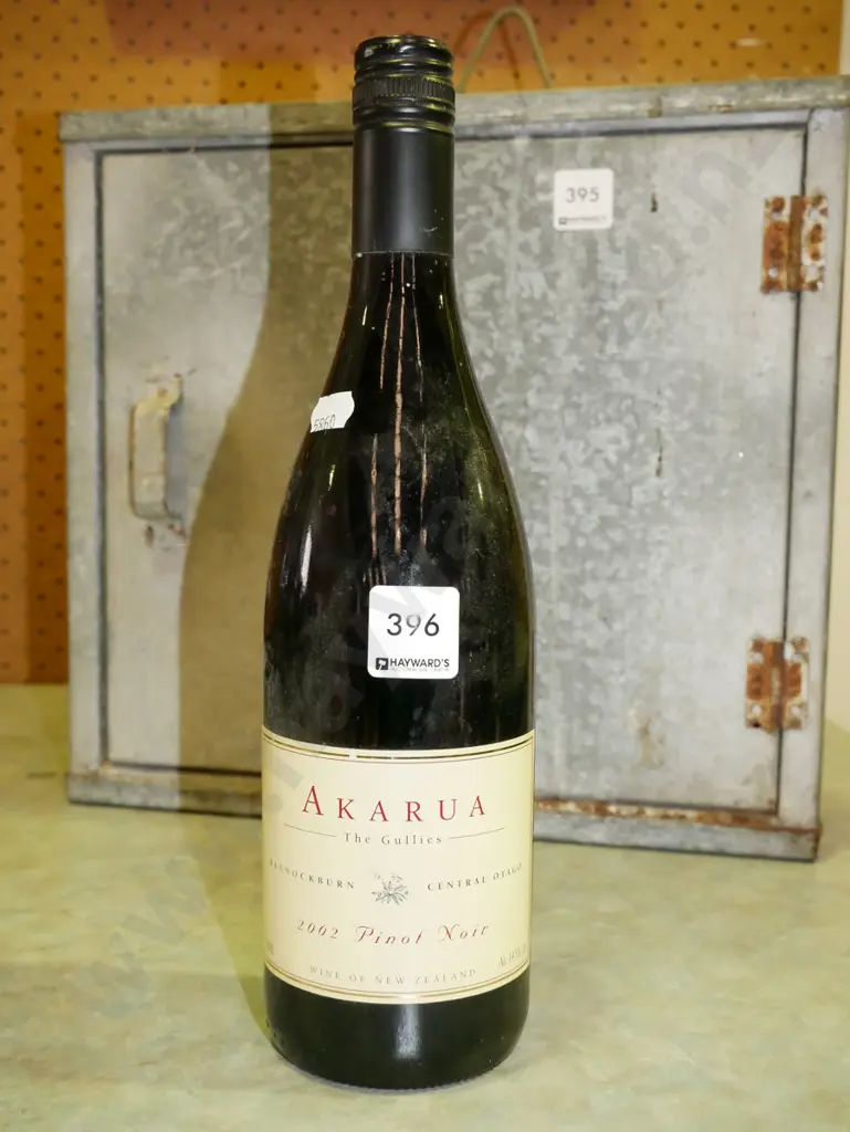 Akarua 2002 pinot noir Image 1++