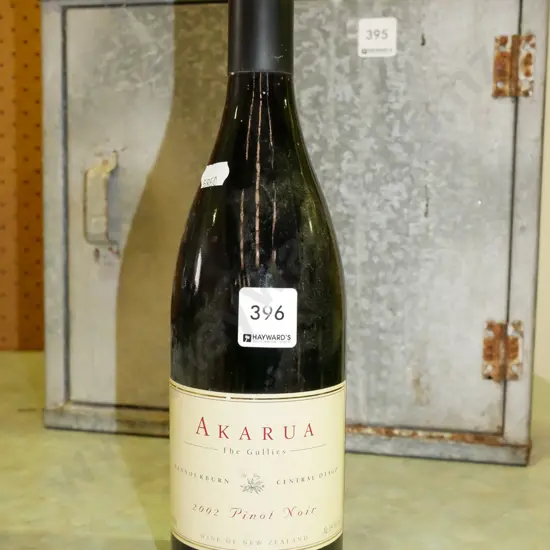 Akarua 2002 pinot noir
