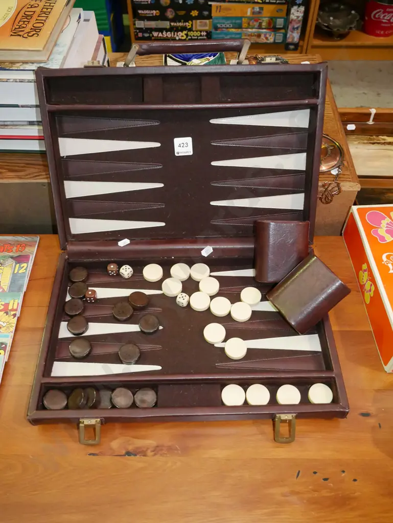 backgammon set Image 1++