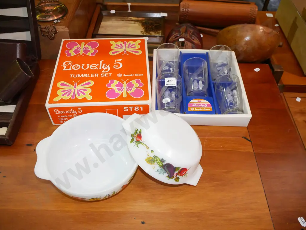 retro tumbler set, 2x retro glass bowls Image 1++