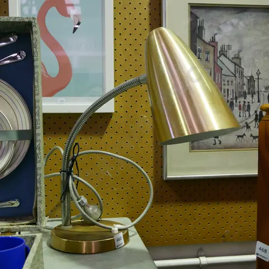 adjustable spun aluminium table lamp