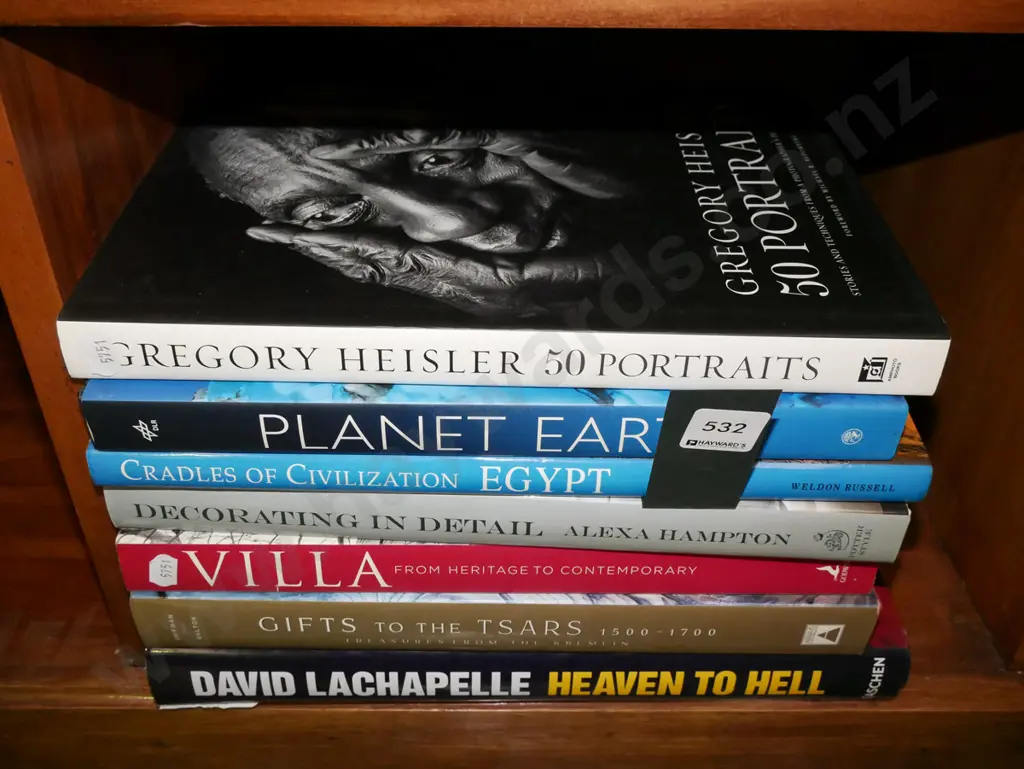 coffee table books Image 1++