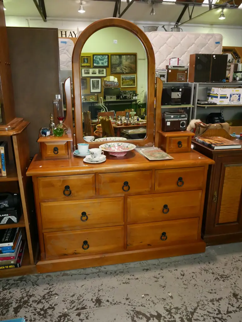 solid recycled rimu 9 drawer mirror back dresser H-1700 W-1260 D-450 Image 1++