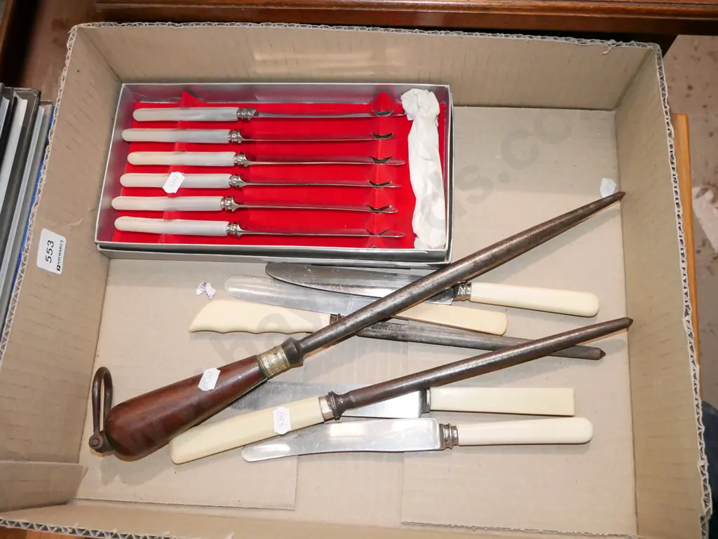 box; cutlery, 3x steels Image 1++