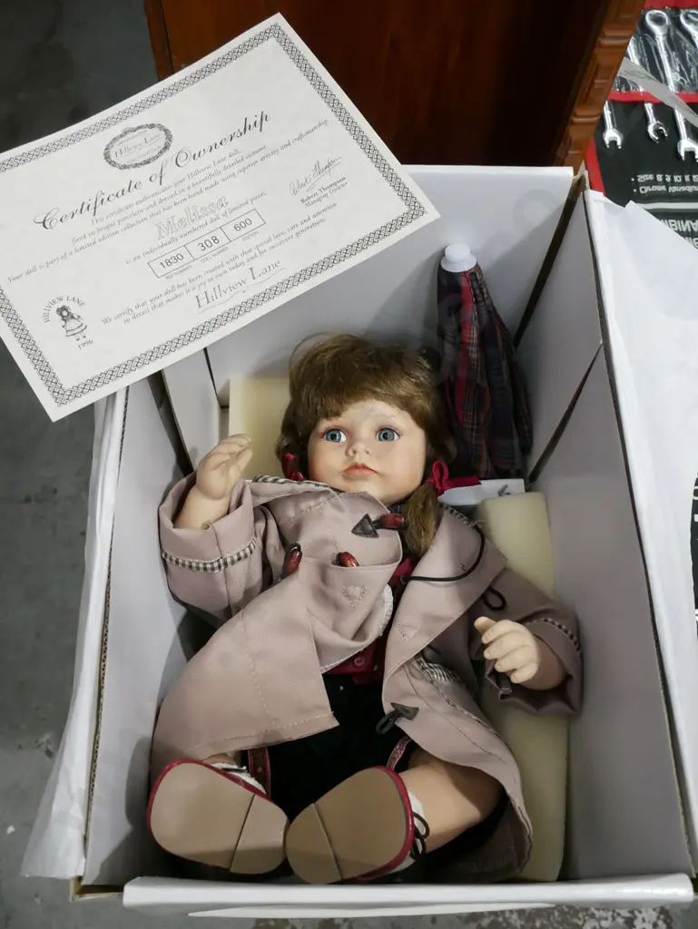 boxed porcelain Hillview Lane display doll Image 1++