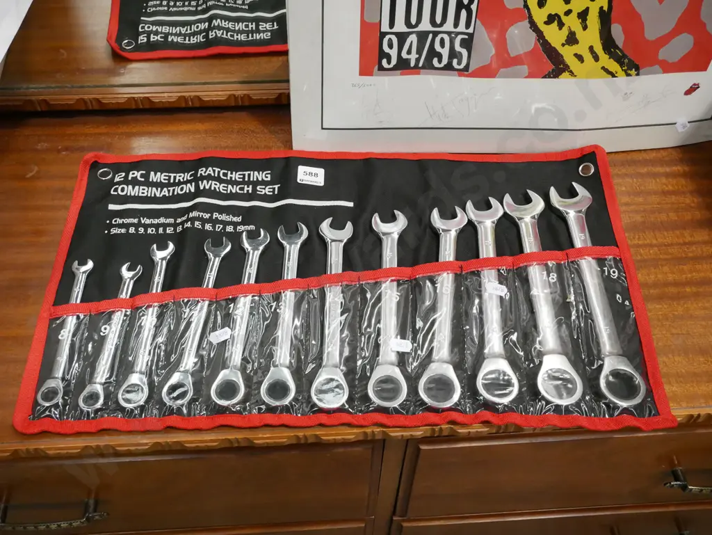 12 piece metric ratcheting combination wrench set Image 1++