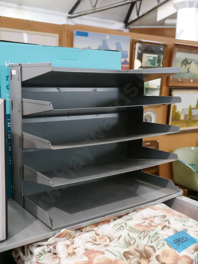 metal stationery organiser Image 1++