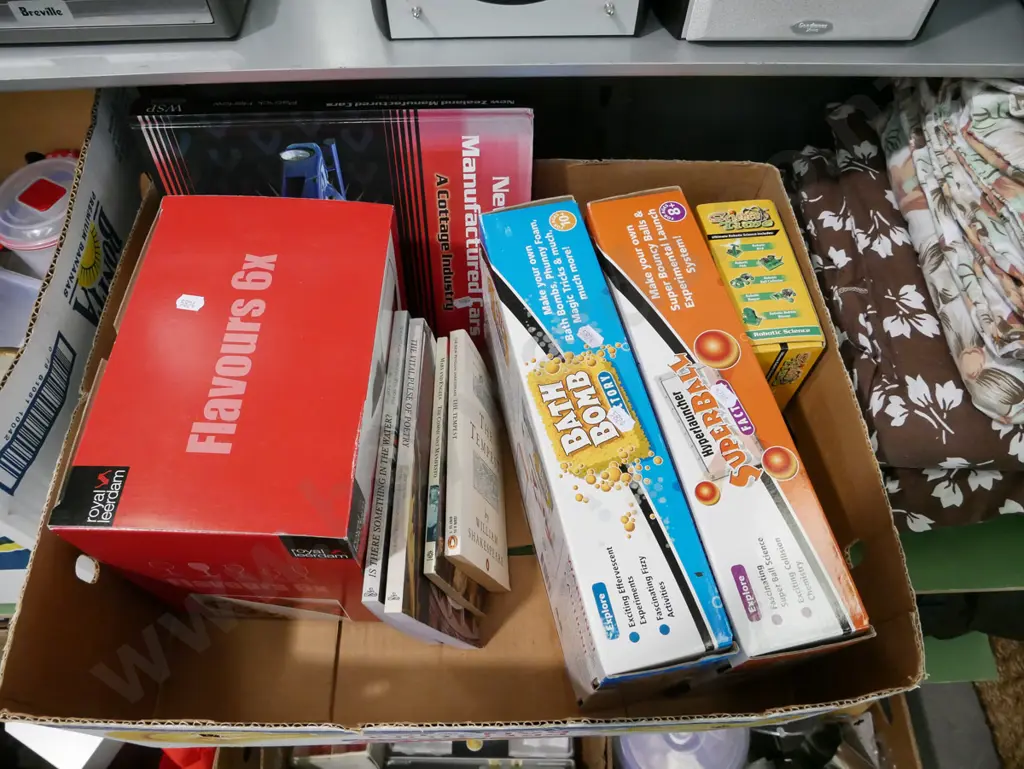 box; bath bomb kits, robotic ball machine, poetry books etc Image 1++