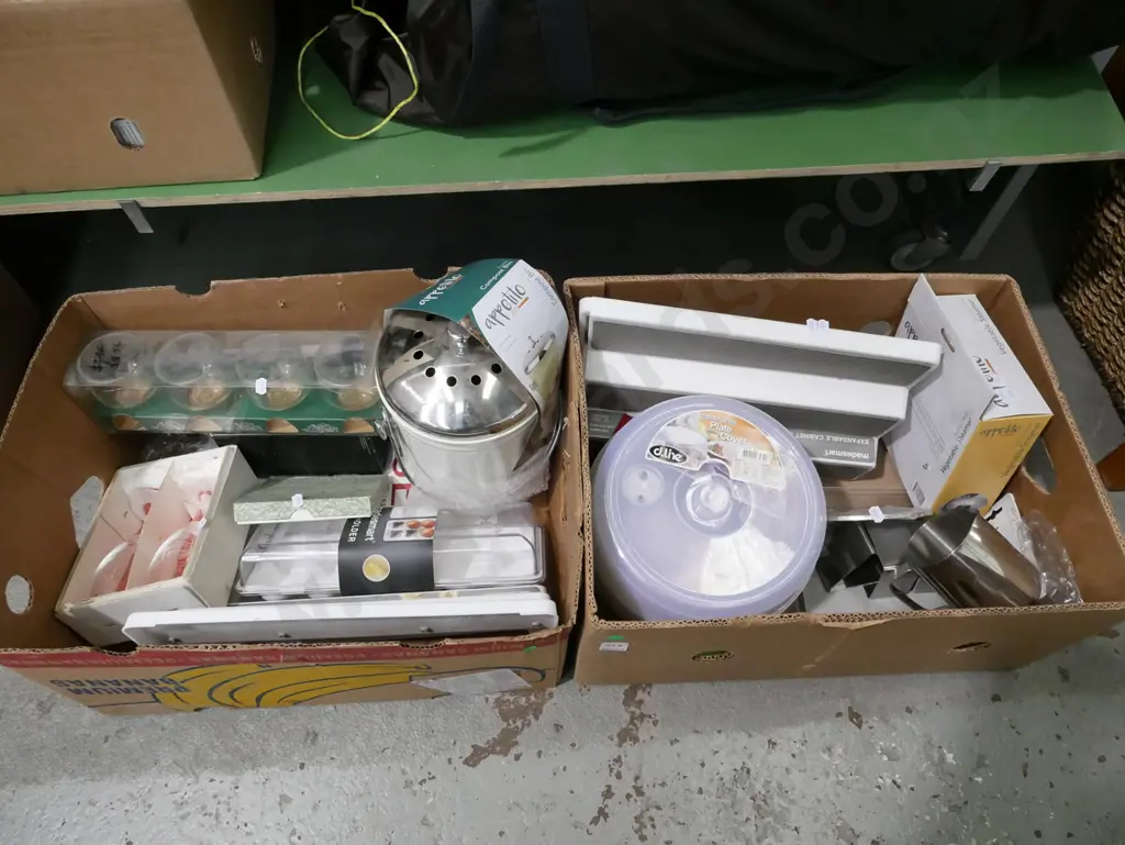 2x boxes; plastic expandable shelves, steamers, compost bin etc Image 1++