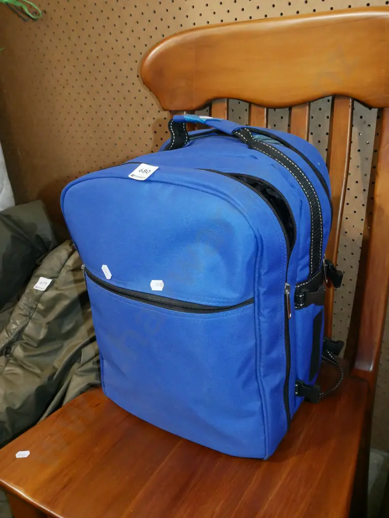 backpack picnic hamper Image 1++