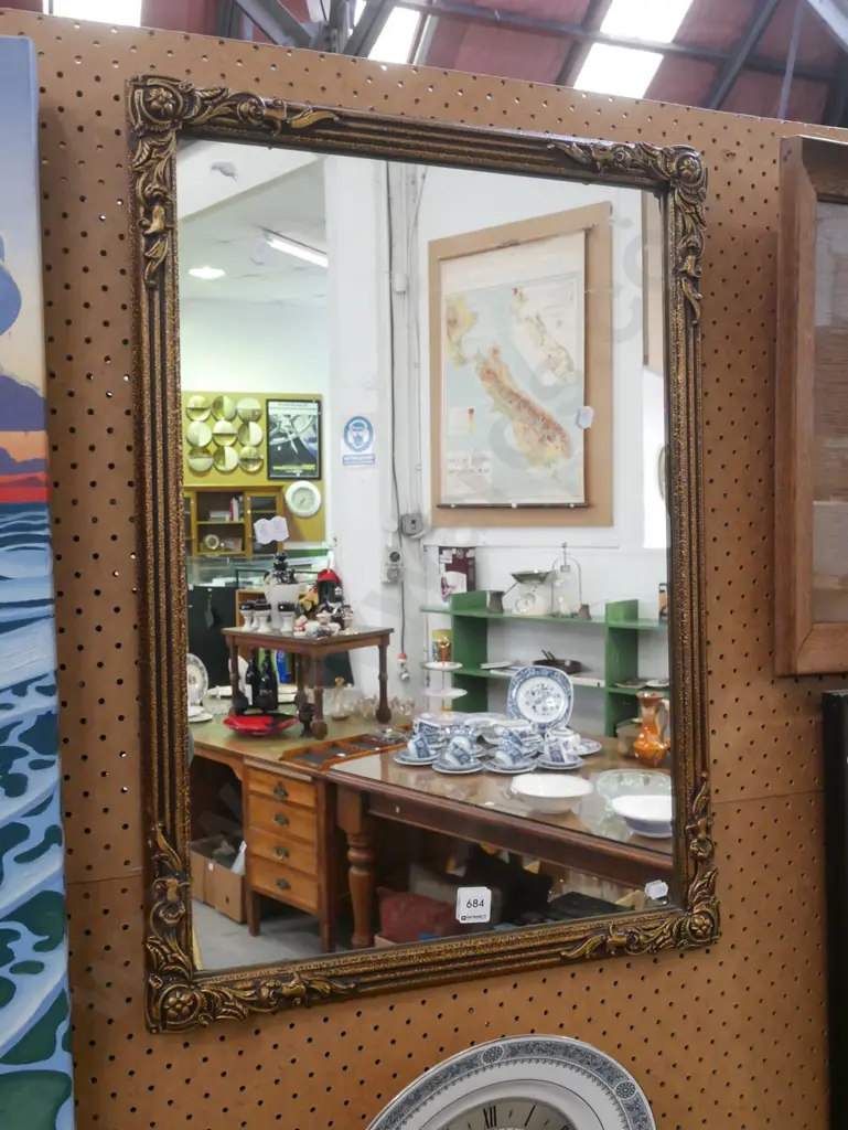gilt framed wall mirror Image 1++