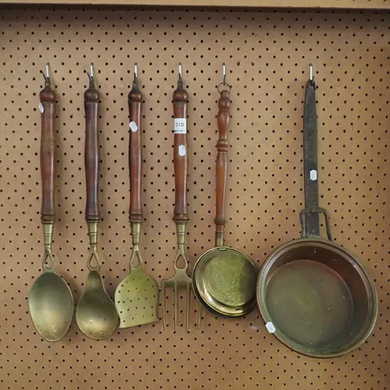 wood and brass long handled utensils, vintage copper fry pan