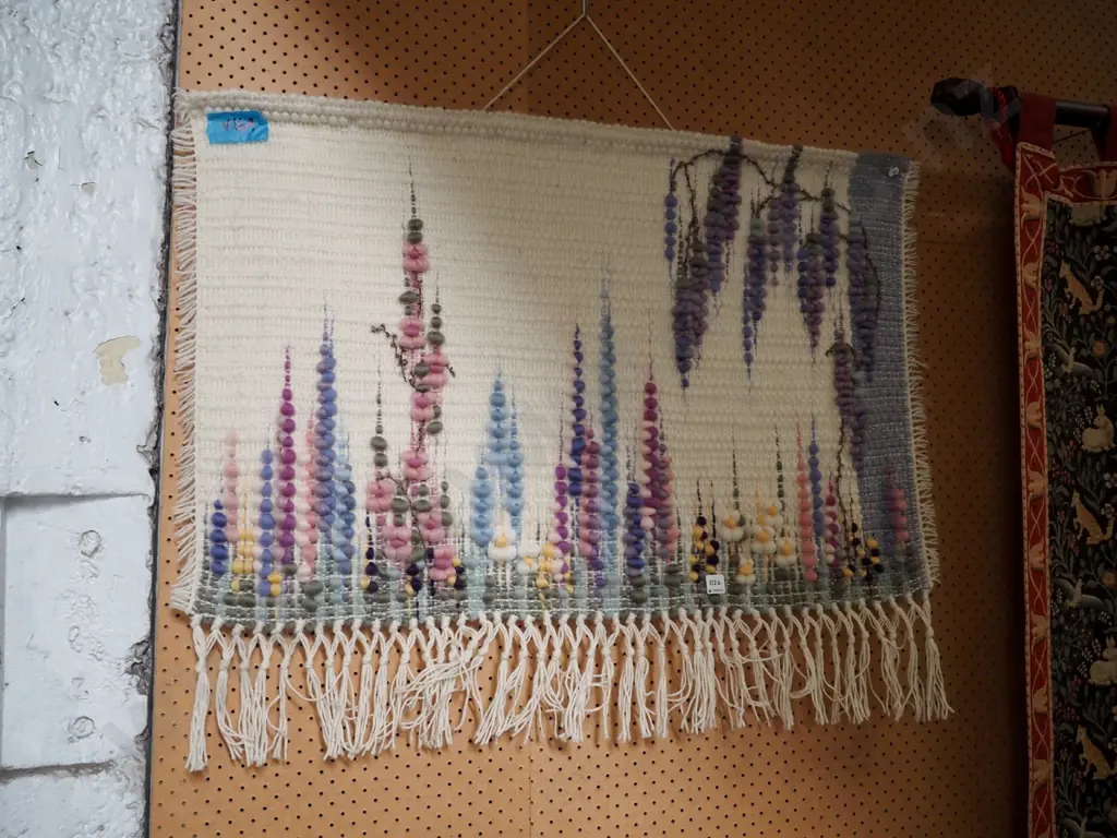 woven wall art - flowers Image 1++
