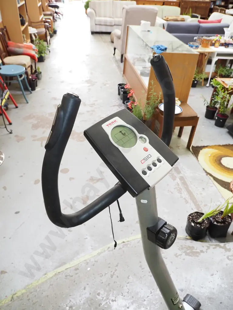 York Fitness exercycle Image 1++